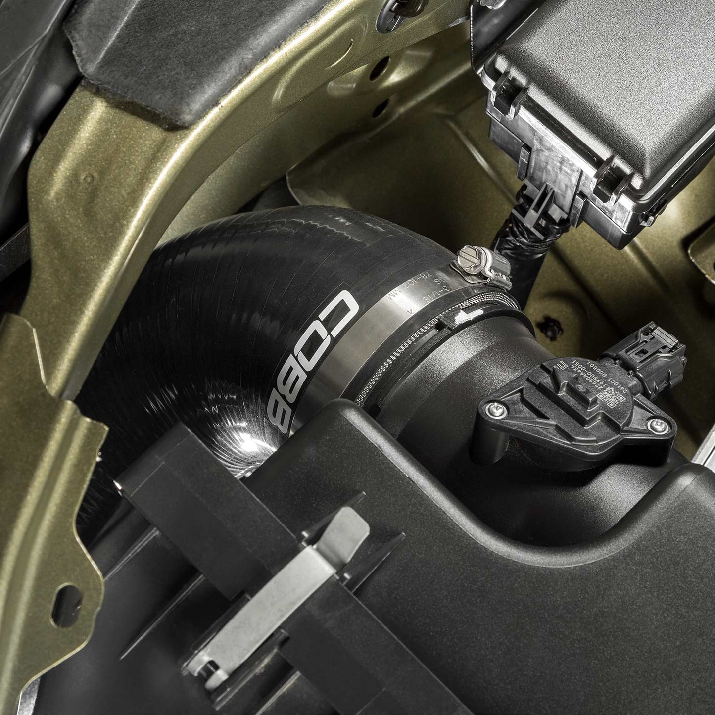 COBB Intake Tube For 2019+ Subaru Ascent - Clamps Installed