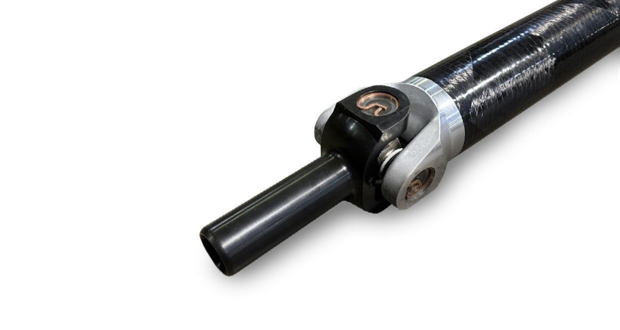 DSS Subaru Automatic / 6-Speed Swap (R160 Rear) 1-Piece Carbon Fiber Shaft SUSH6-C For 2002-07 Subaru WRX