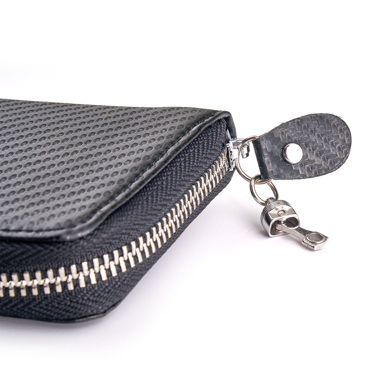 Carbon Fiber Wallet w/ Zipper Pull (Piston) - Close-up