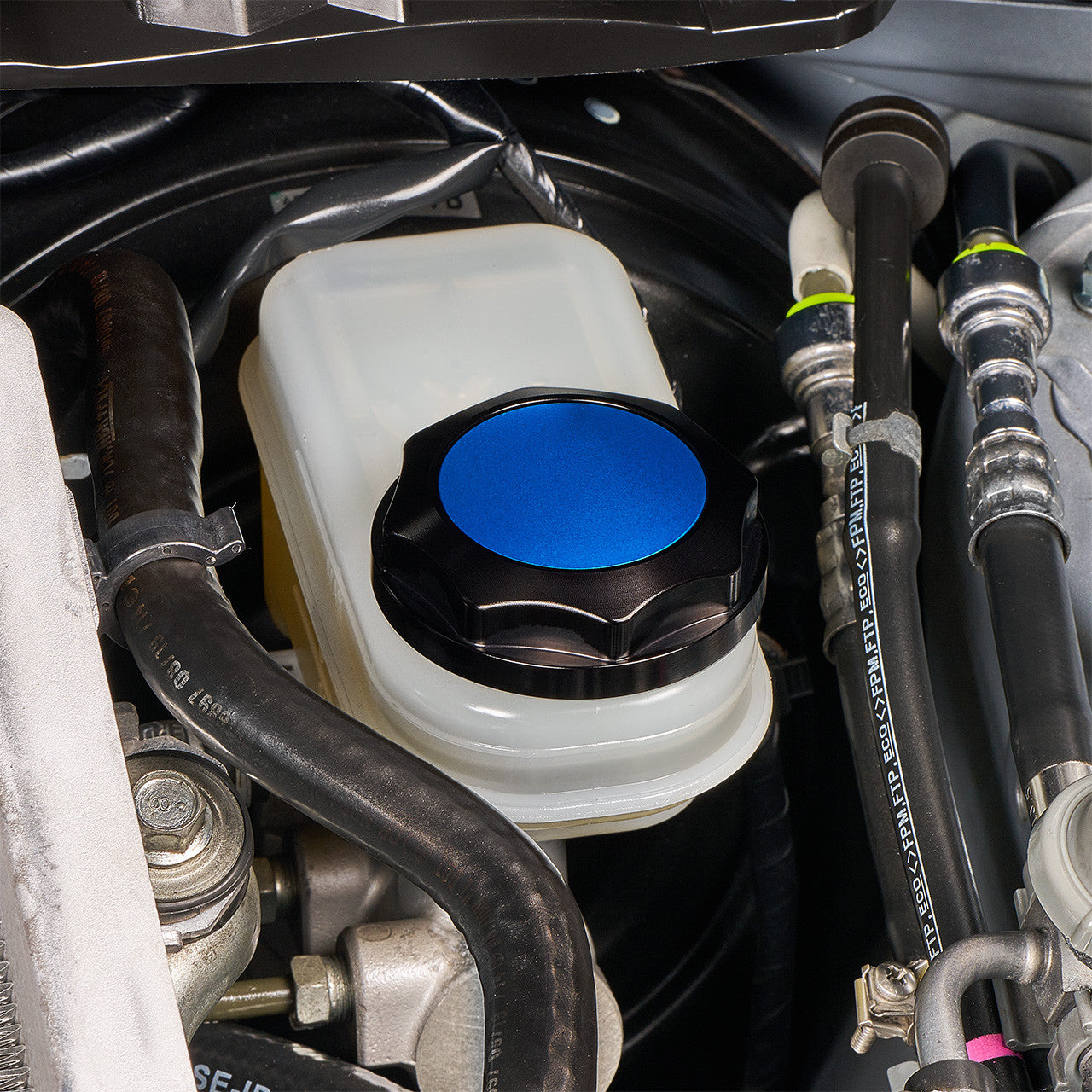 IAG Revolve Brake Fluid Reservoir Cap w/ Anodized Color Accent - Installed 2