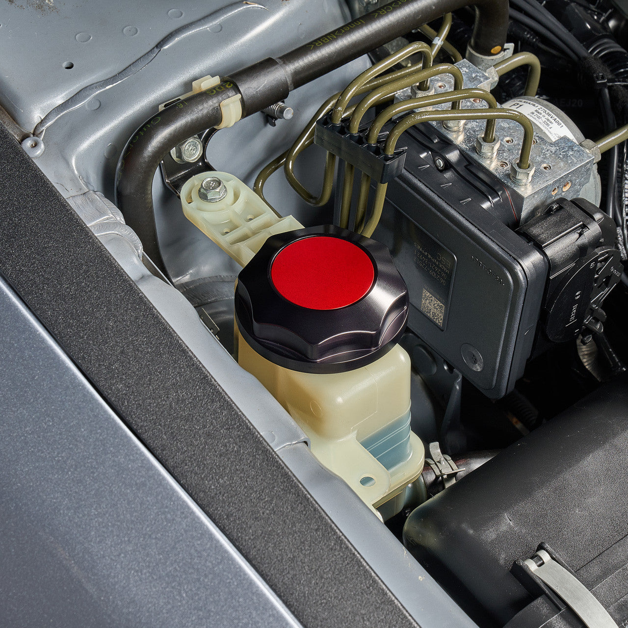 IAG Revolve Power Steering Reservoir Cap w/ Anodized Color Accent - Installed 2
