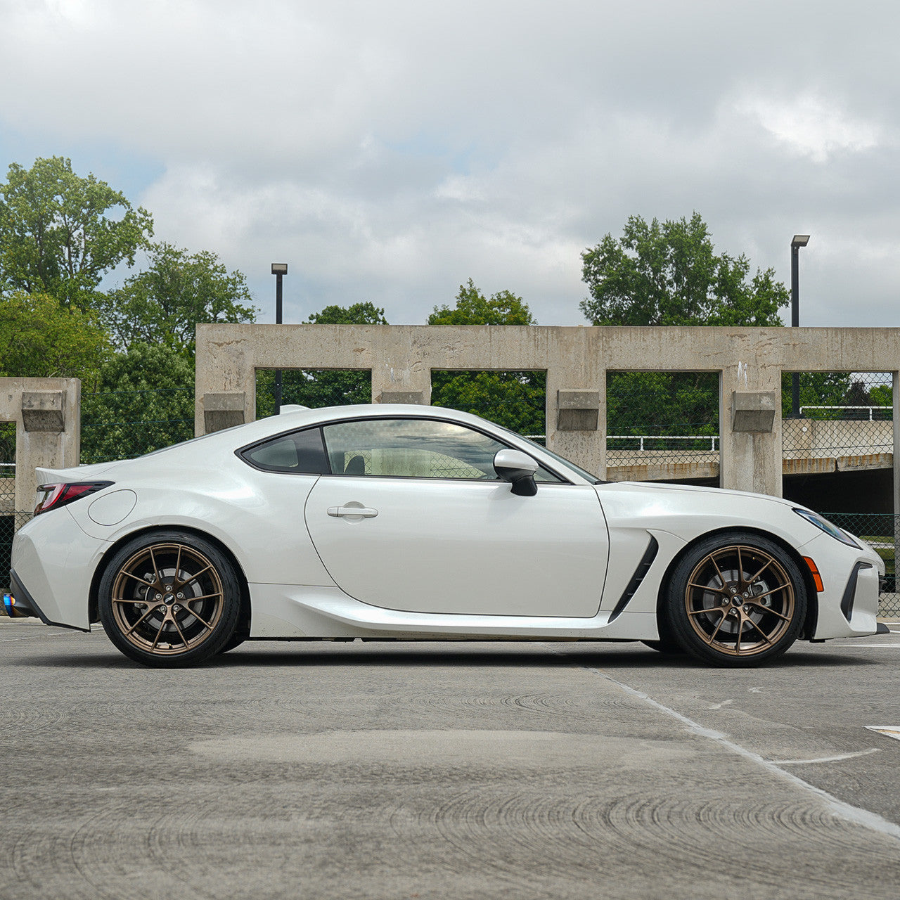 IAG Spec Street Series Coilovers by Fortune Auto for 13-25 BRZ, FR-S, 86, GT86, GR86 - Side Profile