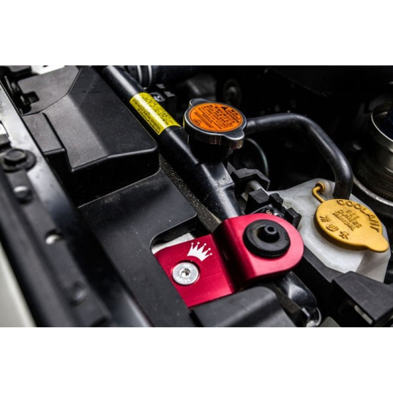 Turbo XS 15-21 Subaru WRX/STI Billet Aluminum Radiator Stay - Red - Installed